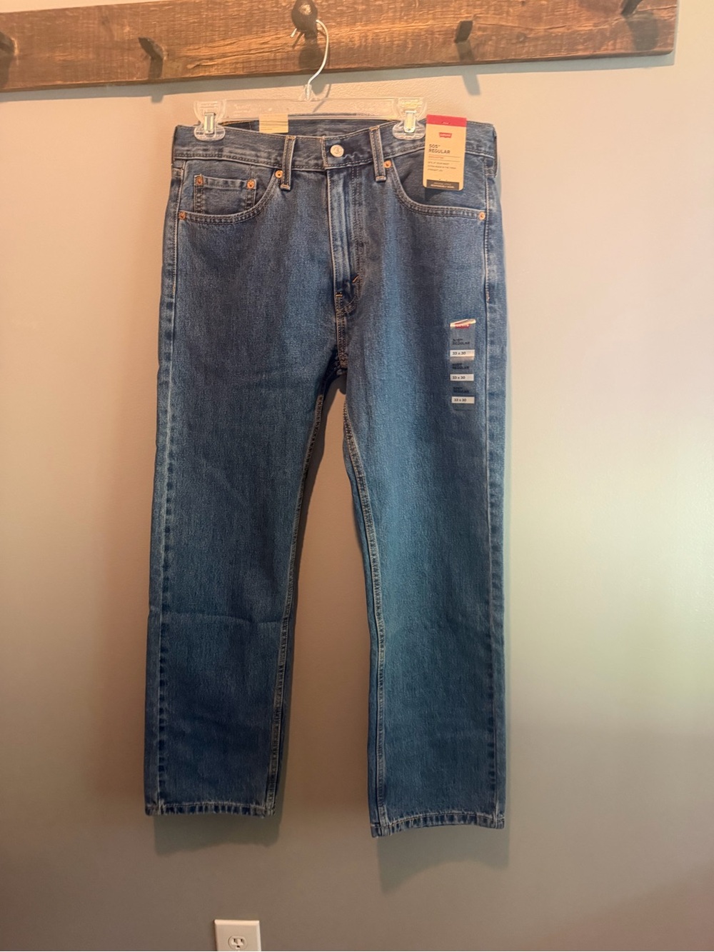 Levi's Straight Leg Men's Jeans - Medium Blue